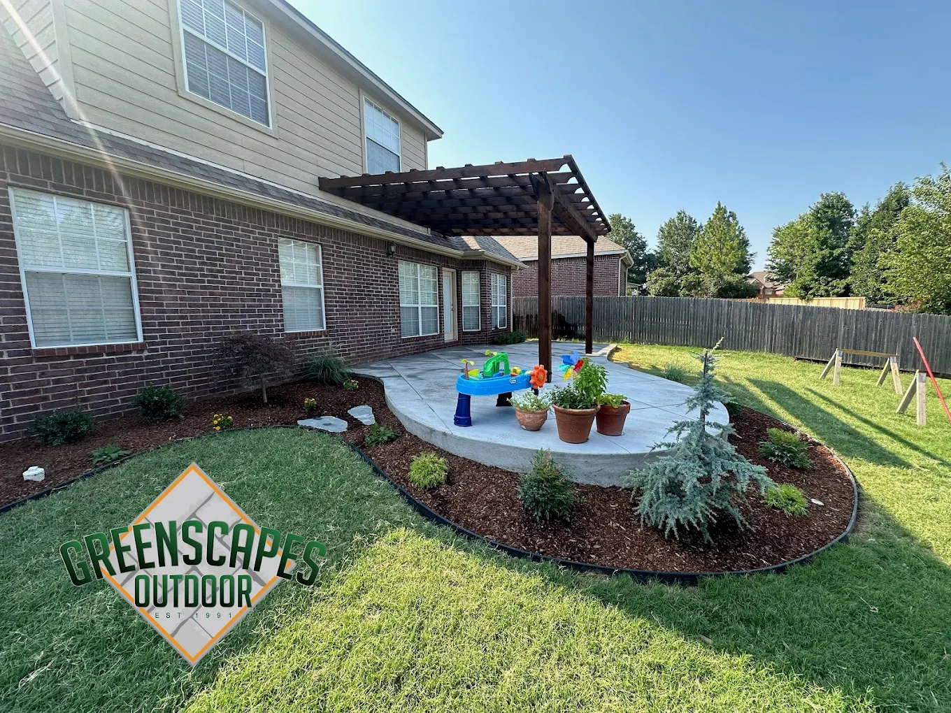 Greenscapes Outdoor